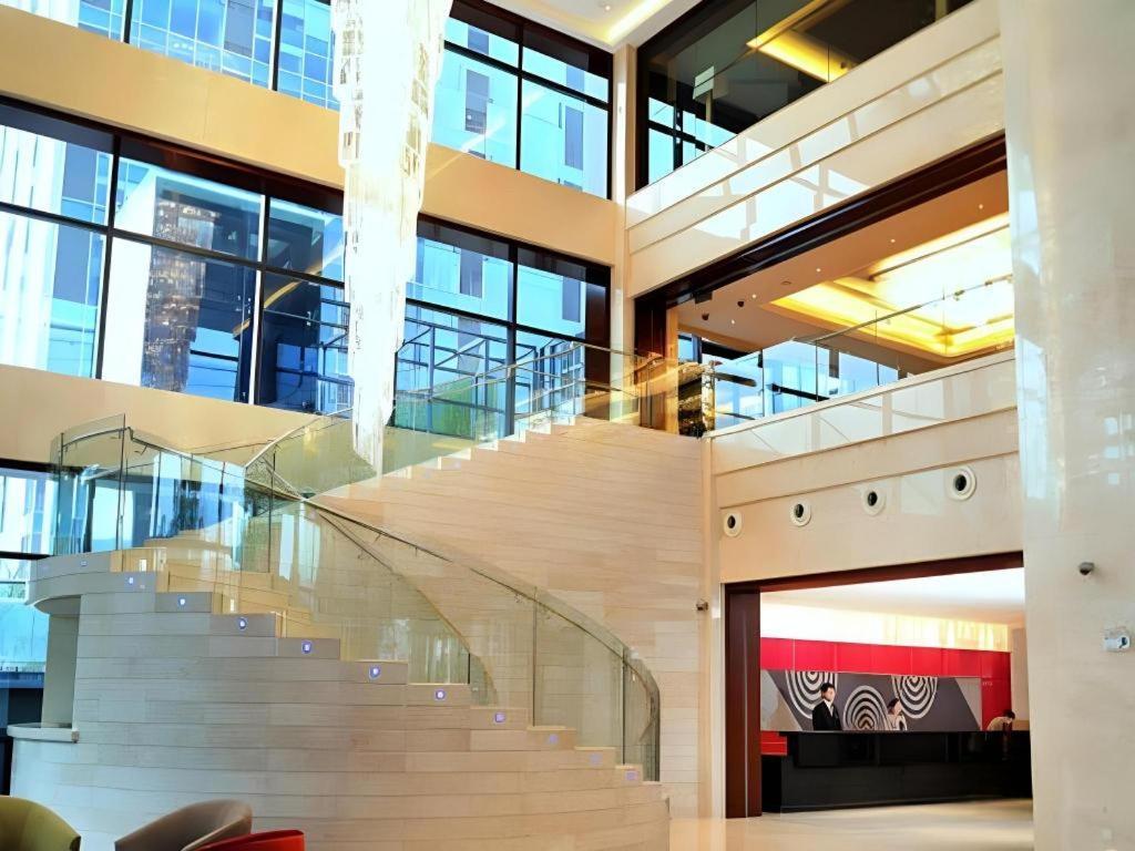 The Qube Shanghai Nanqiao Buitenkant foto